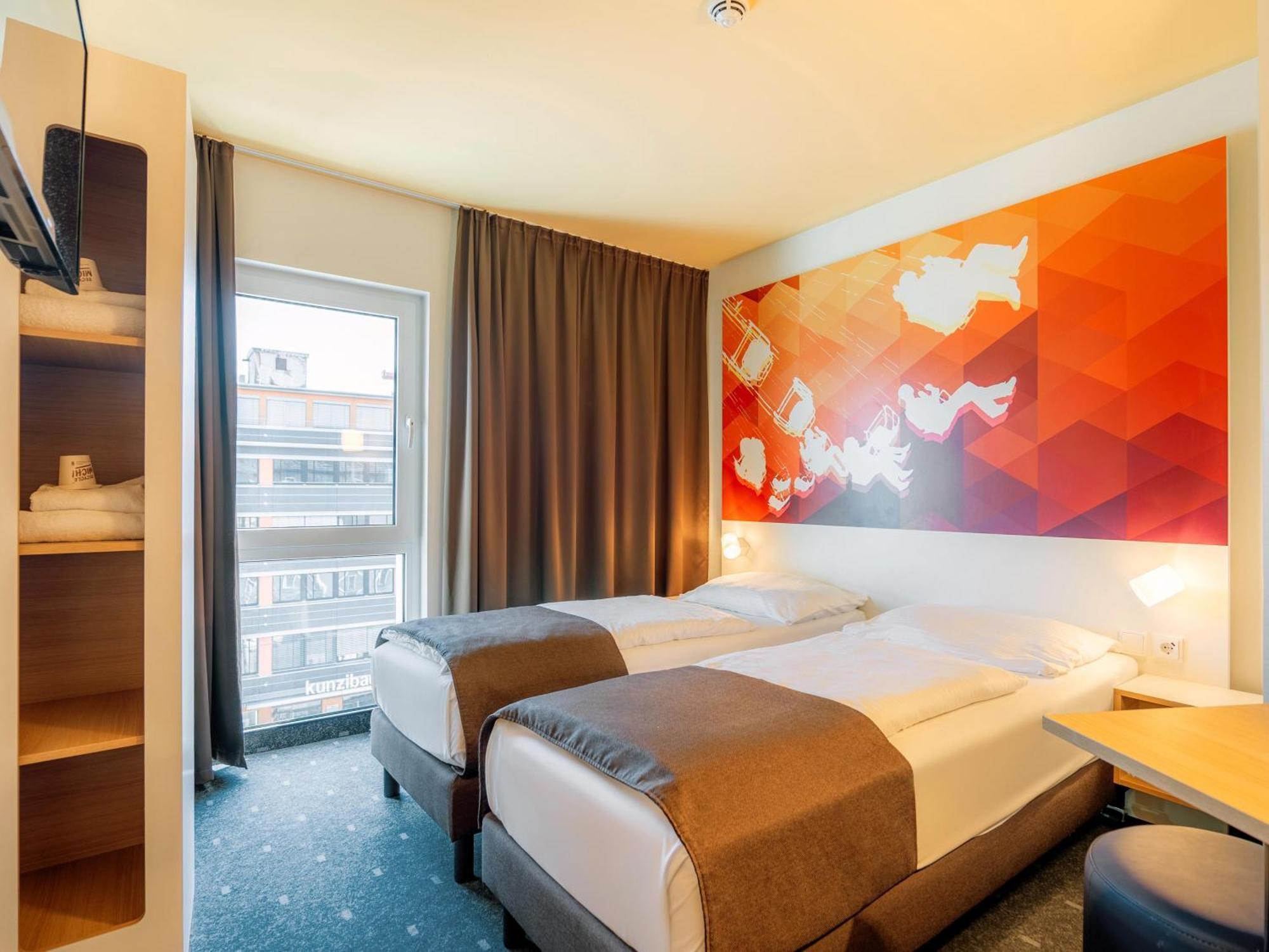 B&B Hotel Stuttgart-Bad Cannstatt Exterior photo