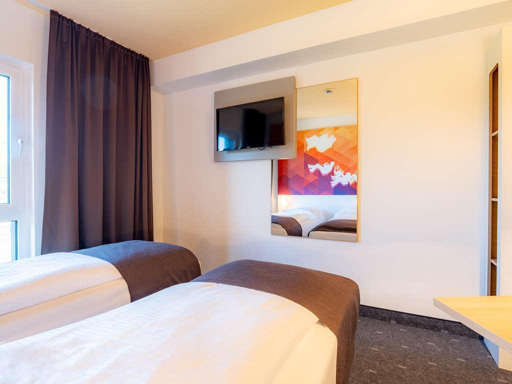 B&B Hotel Stuttgart-Bad Cannstatt Room photo