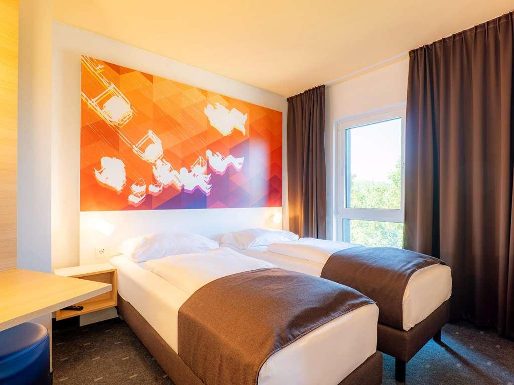 B&B Hotel Stuttgart-Bad Cannstatt Room photo